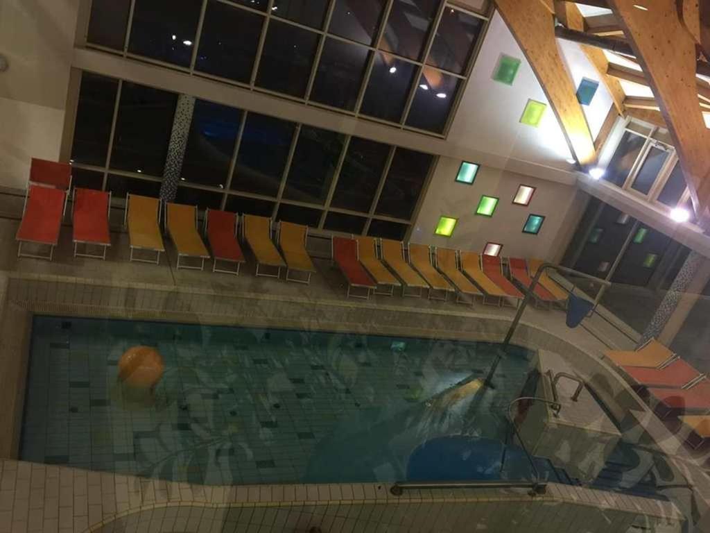 Appartamento Azur Apartman Velence Esterno foto